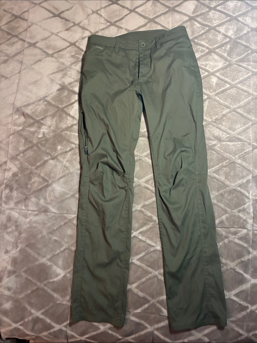 Under Armour Men’s Enduro Tactical Olive Green Pants 32x34